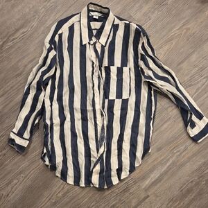 H&M Women's Navy and Cream Striped Button-Down Shirt